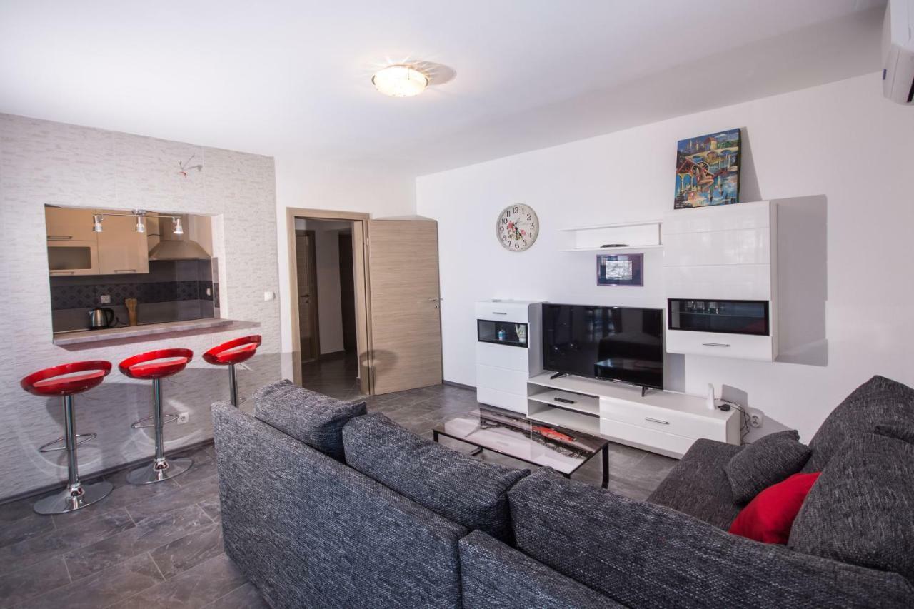 Aparment Jomarko Apartman *